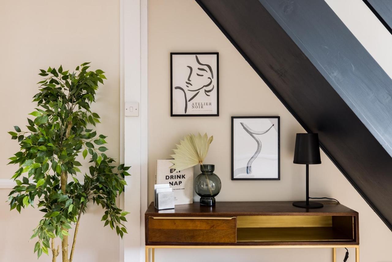 דירות The London Bridge Escape - Stylish 2Bdr House In The Heart Of לונדון מראה חיצוני תמונה